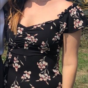 Beautiful Off Shoulder Dress - Great for a wedding